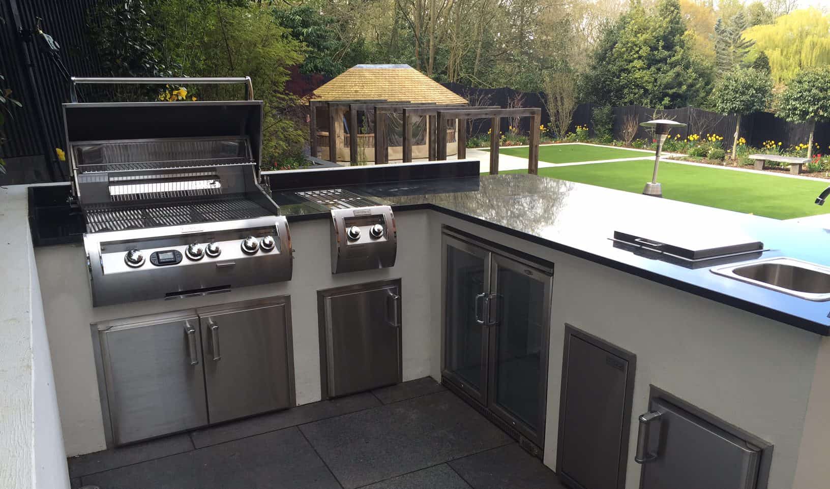 Outdoor Kitchens